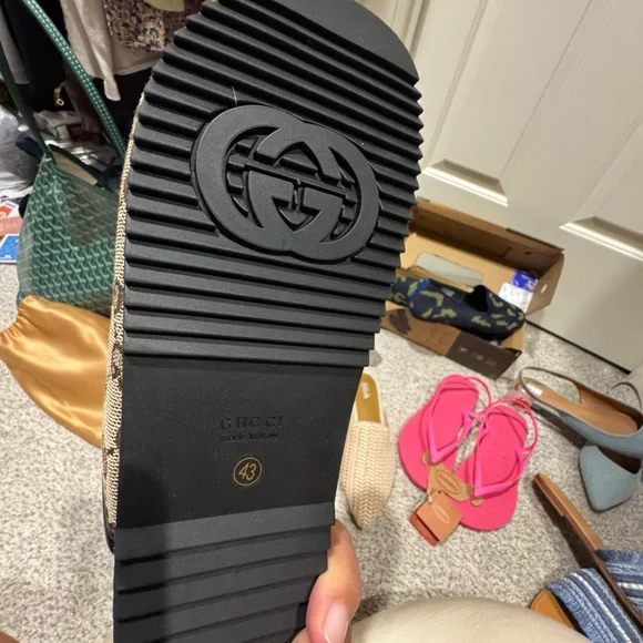 Gucci Brown Monogram Mules - Picture 2 of 7